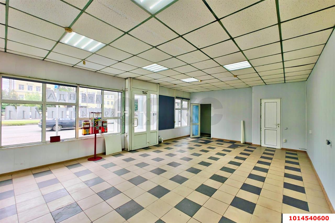 Фото №3: Торговое помещение 50&nbsp;м², 1/1&nbsp;эт. - Краснодар, Карасунский внутригородской округ, мкр. Камвольно-суконный Комбинат, ул. Сормовская, 14