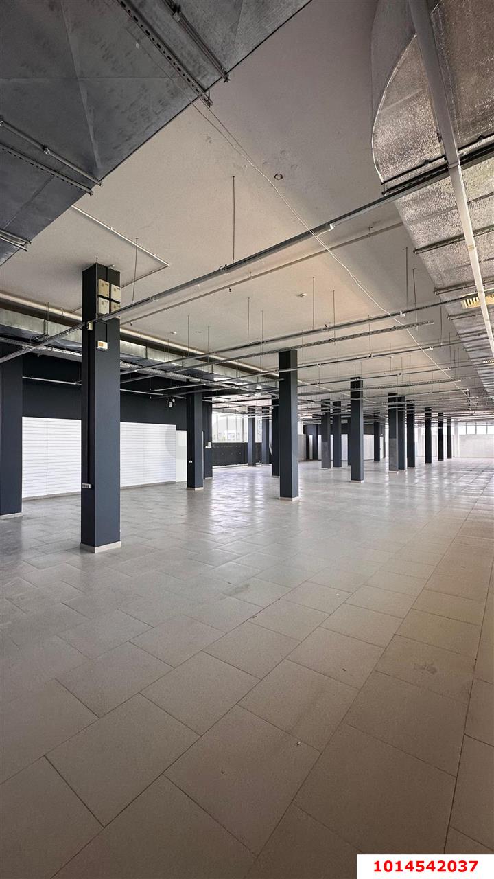 Фото №5: Торговое помещение 1000&nbsp;м², 3/3&nbsp;эт. - Абинск, ул. Советов, 43Б