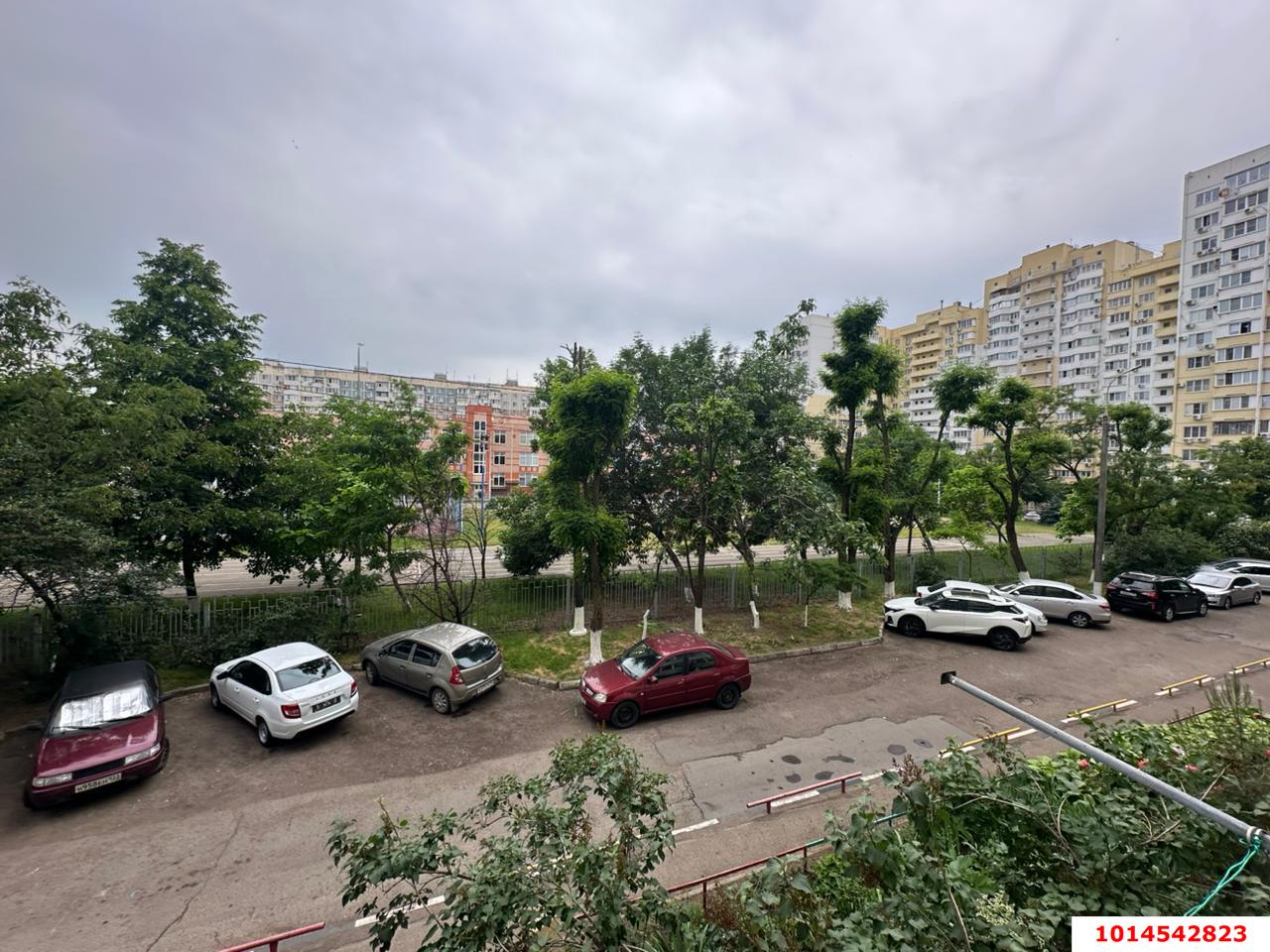 Фото №7: 3-комнатная квартира 90&nbsp;м², 2/10&nbsp;эт. - Краснодар, Западный внутригородской округ, мкр. Юбилейный, ул. Рождественская набережная, 17