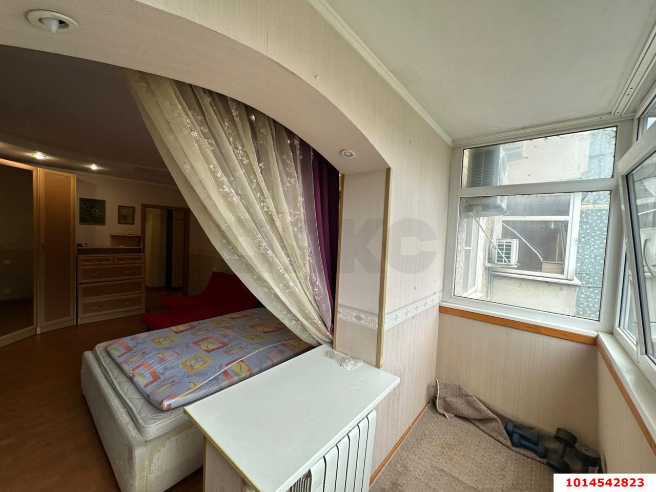 Фото №8: 3-комнатная квартира 90&nbsp;м², 2/10&nbsp;эт. - Краснодар, Западный внутригородской округ, мкр. Юбилейный, ул. Рождественская набережная, 17