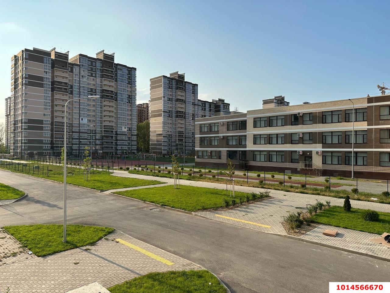 Фото №5: 1-комнатная квартира 43&nbsp;м², 2/18&nbsp;эт. - Краснодар, Прикубанский внутригородской округ, мкр. ЖК Красная Площадь, ул. им. Мурата Ахеджака, 12к4