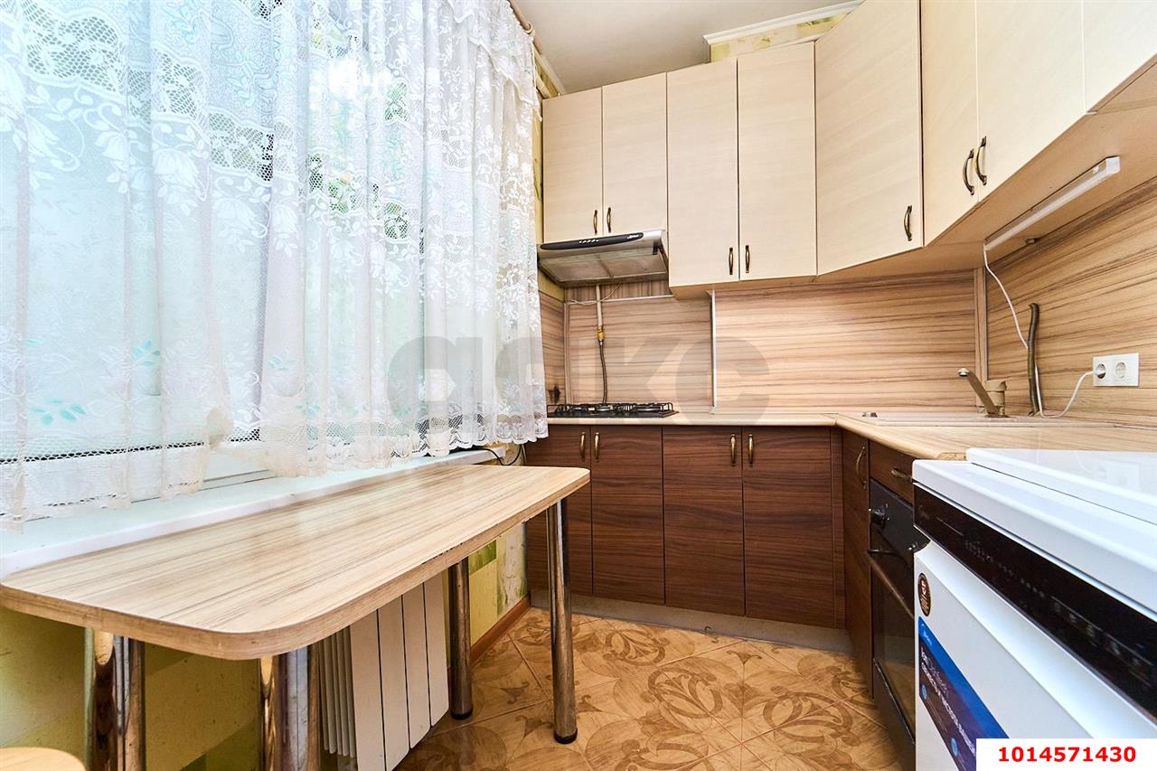Фото №16: Часть дома 146&nbsp;м² + 3&nbsp;сот., 1&nbsp;эт. - Краснодар, Прикубанский внутригородской округ, мкр. Славянский, ул. имени Толстого, 23