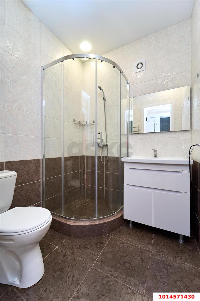 Фото №8: Часть дома 146&nbsp;м² + 3&nbsp;сот., 1&nbsp;эт. - Краснодар, Прикубанский внутригородской округ, мкр. Славянский, ул. имени Толстого, 23