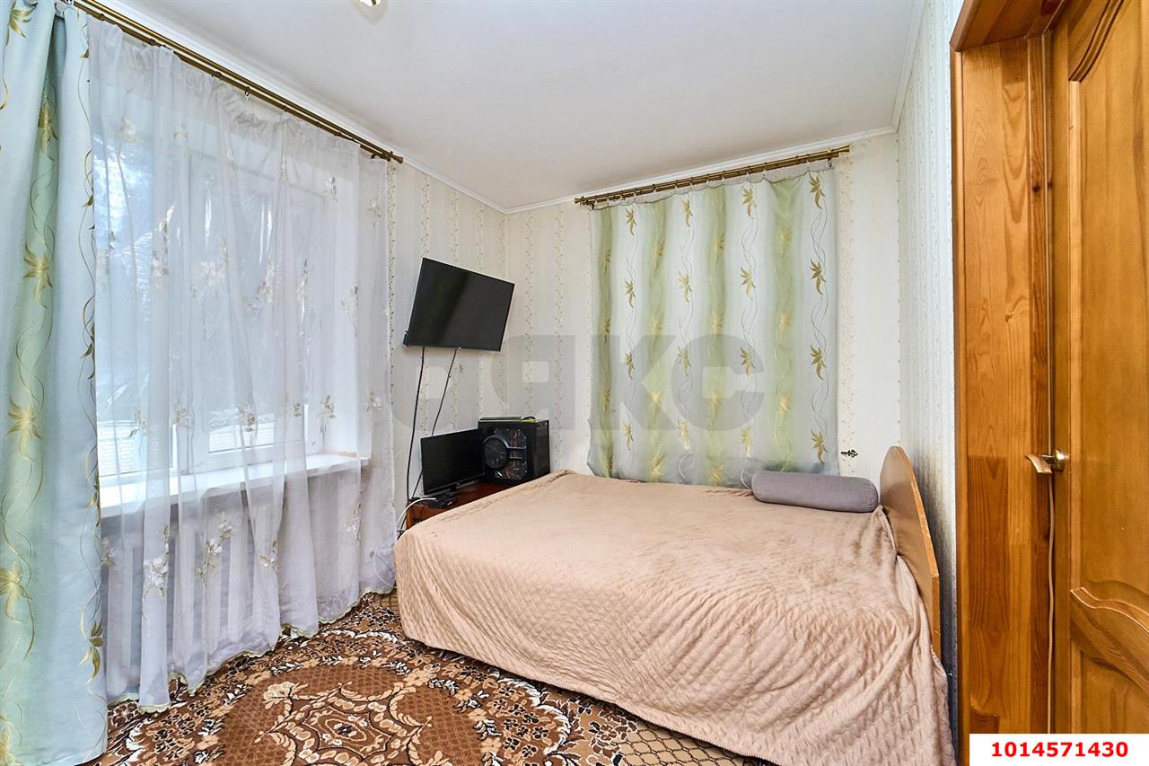 Фото №14: Часть дома 146&nbsp;м² + 3&nbsp;сот., 1&nbsp;эт. - Краснодар, Прикубанский внутригородской округ, мкр. Славянский, ул. имени Толстого, 23
