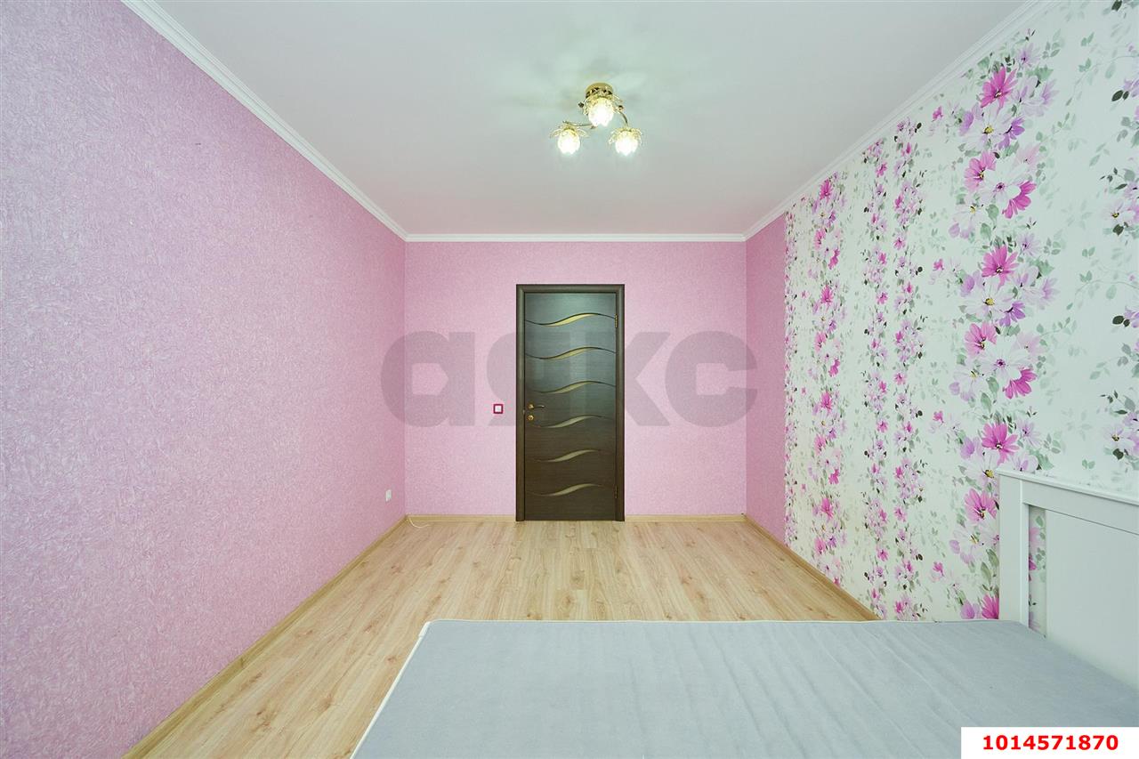 Фото №11: 2-комнатная квартира 57&nbsp;м², 2/16&nbsp;эт. - Краснодар, Прикубанский внутригородской округ, мкр. Военный городок № 109, ул. Кореновская, 63
