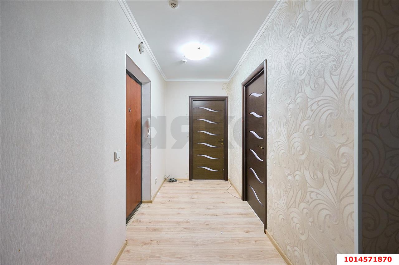 Фото №16: 2-комнатная квартира 57&nbsp;м², 2/16&nbsp;эт. - Краснодар, Прикубанский внутригородской округ, мкр. Военный городок № 109, ул. Кореновская, 63