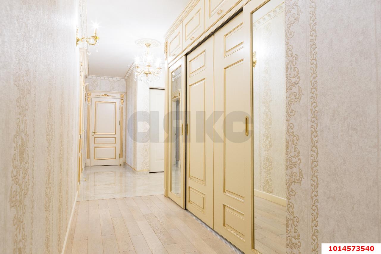 Фото №8: 3-комнатная квартира 112&nbsp;м², 4/19&nbsp;эт. - Краснодар, Западный внутригородской округ, ЖК Центральный, мкр. Центральный, ул. Будённого, 129