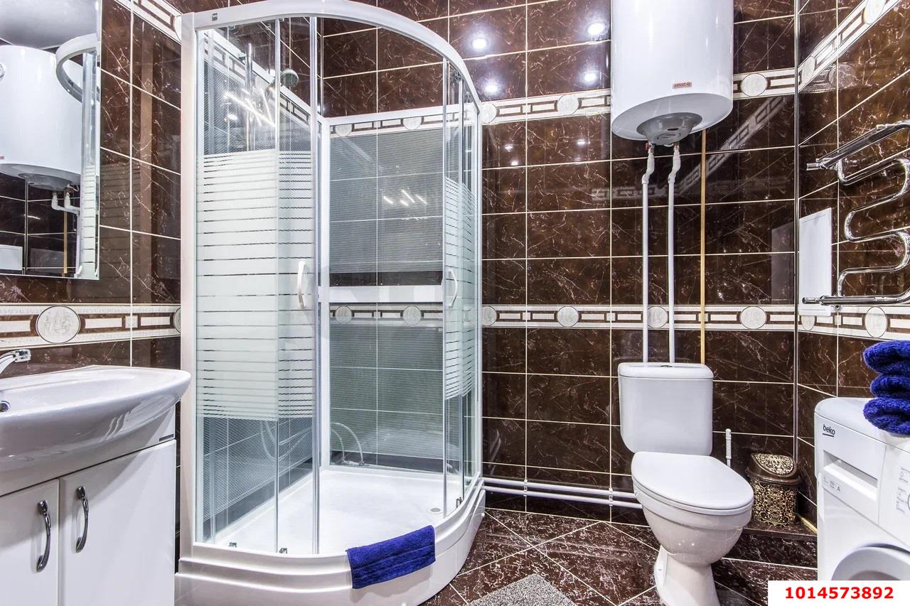 Фото №7: 1-комнатная квартира 51&nbsp;м², 3/19&nbsp;эт. - Краснодар, Западный внутригородской округ, ЖК Октябрьский, мкр. Центральный, ул. Октябрьская, 181/2к3