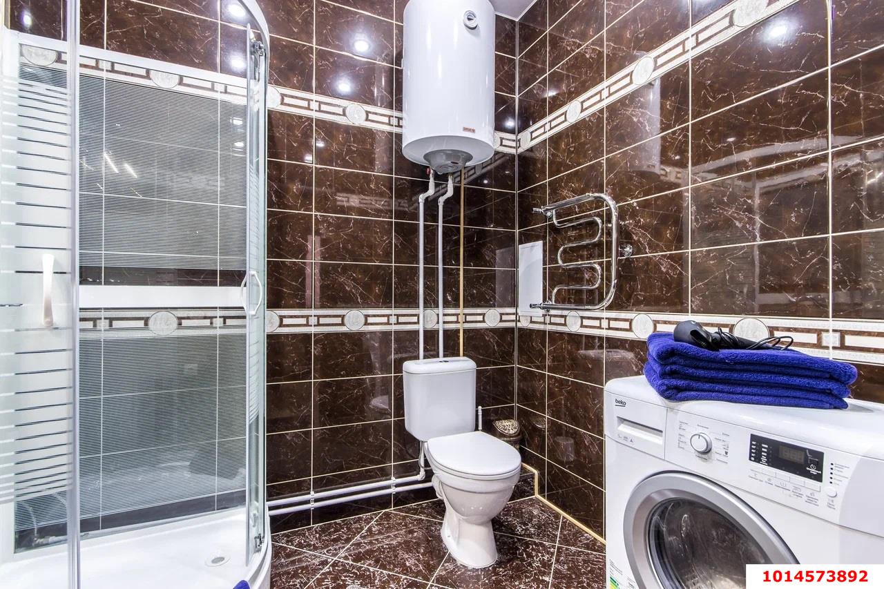 Фото №8: 1-комнатная квартира 51&nbsp;м², 3/19&nbsp;эт. - Краснодар, Западный внутригородской округ, ЖК Октябрьский, мкр. Центральный, ул. Октябрьская, 181/2к3
