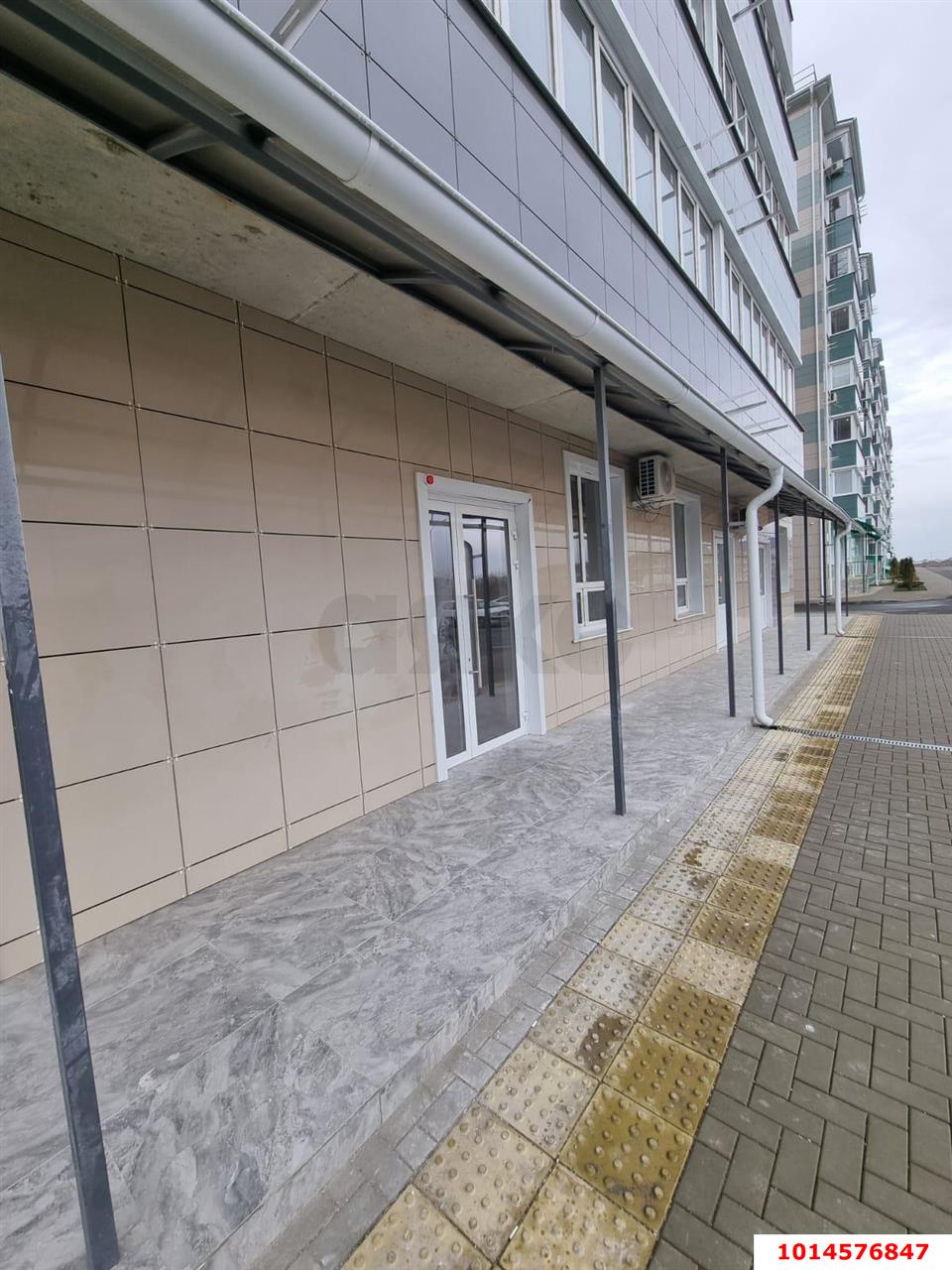 Фото №8: Торговое помещение 36&nbsp;м², 1/8&nbsp;эт. - Краснодар, Прикубанский внутригородской округ, мкр. жилой комплекс Краски, ул. Краеведа Соловьёва, 6к7
