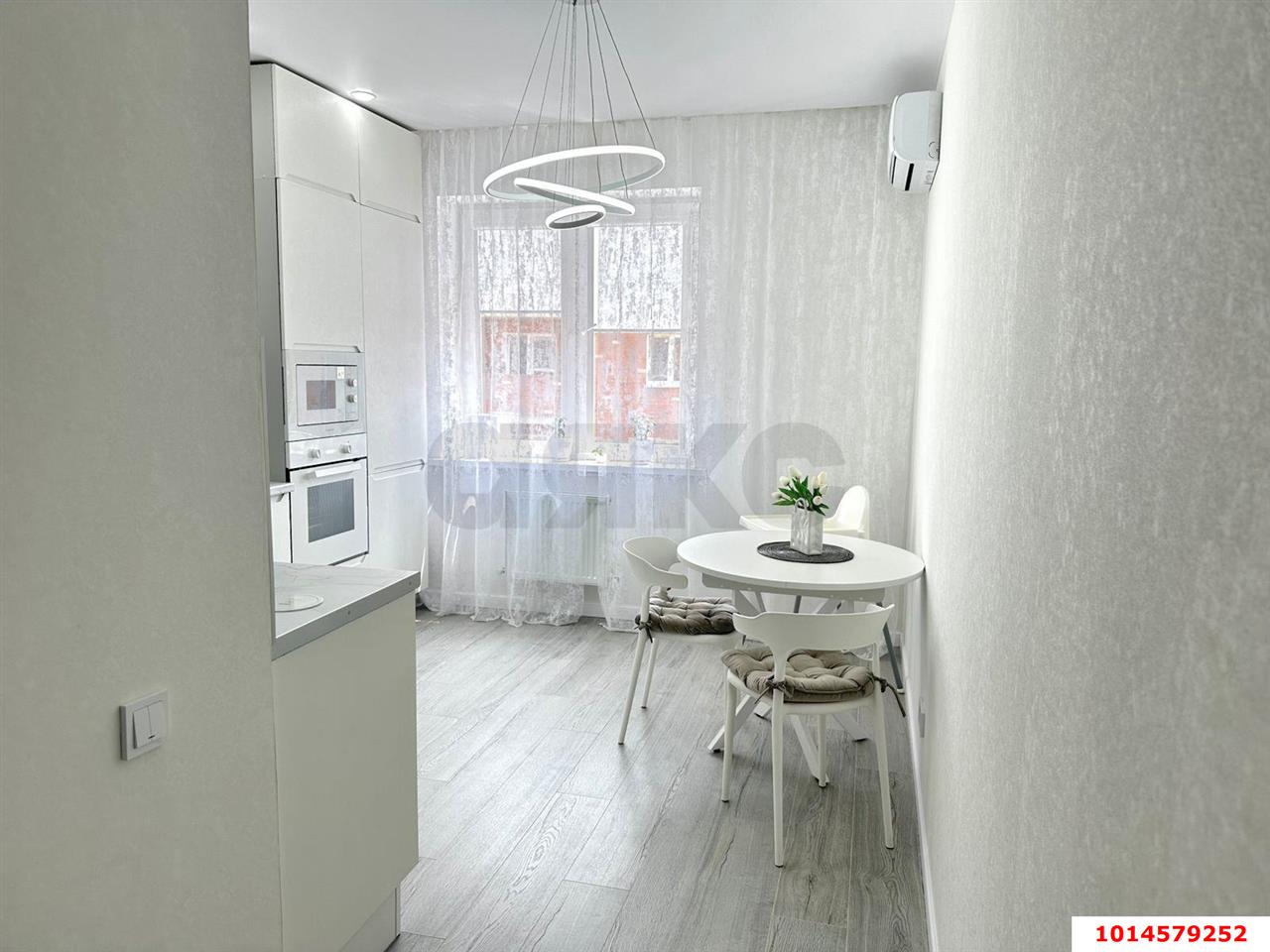 Фото №4: 1-комнатная квартира 39&nbsp;м², 4/5&nbsp;эт. - Новая Адыгея, мкр. жилой комплекс Мега, ул. Бжегокайская, 90/5к6