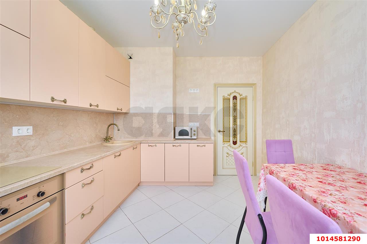 Фото №3: 2-комнатная квартира 74&nbsp;м², 17/19&nbsp;эт. - Краснодар, Карасунский внутригородской округ, мкр. Камвольно-суконный Комбинат, ул. Максима Горького, 34/1