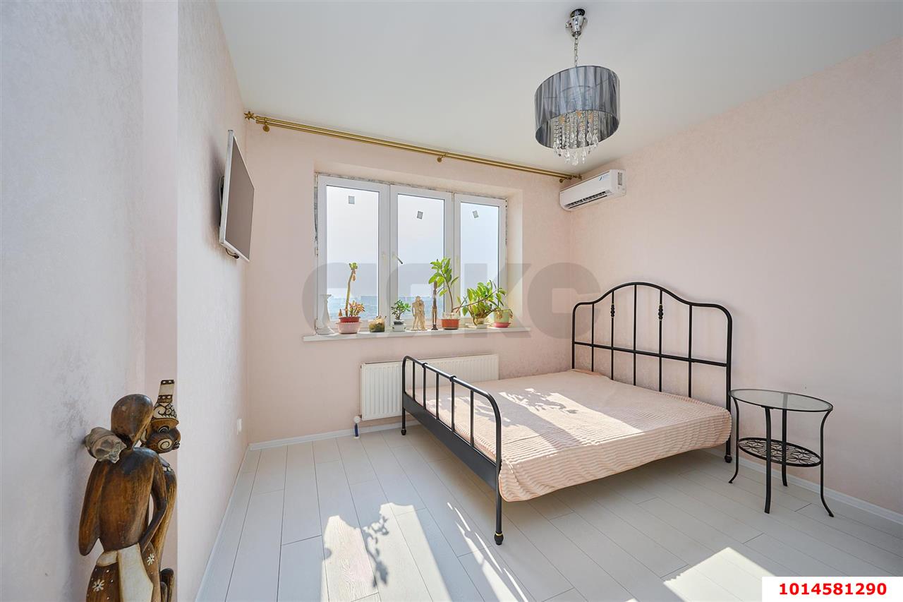 Фото №8: 2-комнатная квартира 74&nbsp;м², 17/19&nbsp;эт. - Краснодар, Карасунский внутригородской округ, мкр. Камвольно-суконный Комбинат, ул. Максима Горького, 34/1