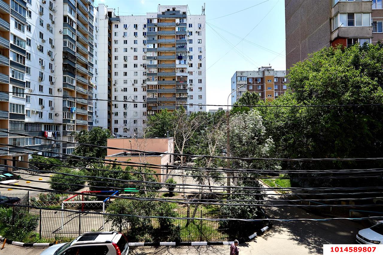 Фото №12: 2-комнатная квартира 85&nbsp;м², 2/16&nbsp;эт. - Краснодар, Западный внутригородской округ, мкр. Юбилейный, б-р Платановый, 4