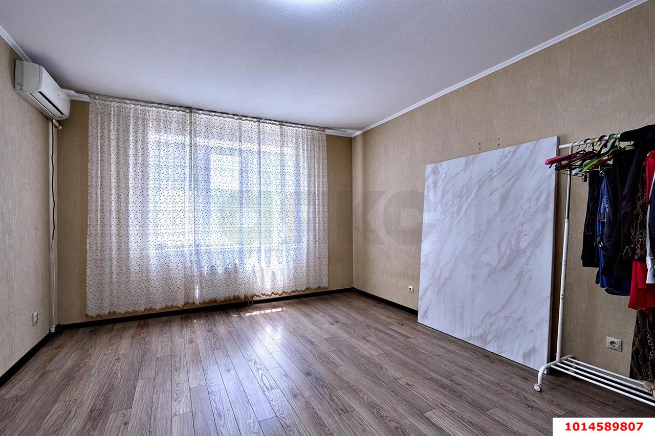 Фото №6: 2-комнатная квартира 85&nbsp;м², 2/16&nbsp;эт. - Краснодар, Западный внутригородской округ, мкр. Юбилейный, б-р Платановый, 4