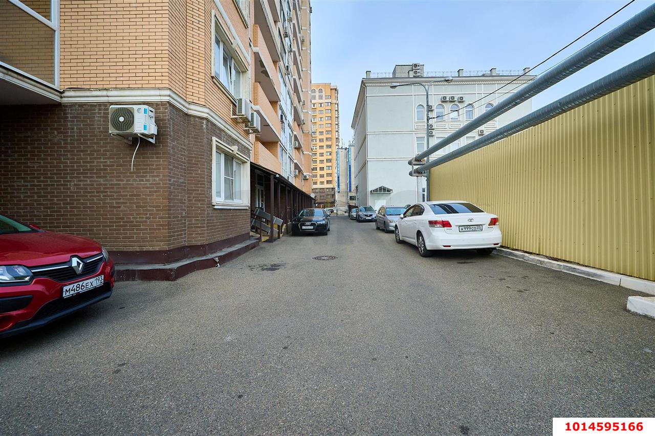 Фото №7: Гараж - Краснодар, Центральный внутригородской округ, мкр. Центральный, ул. Ленина, 64