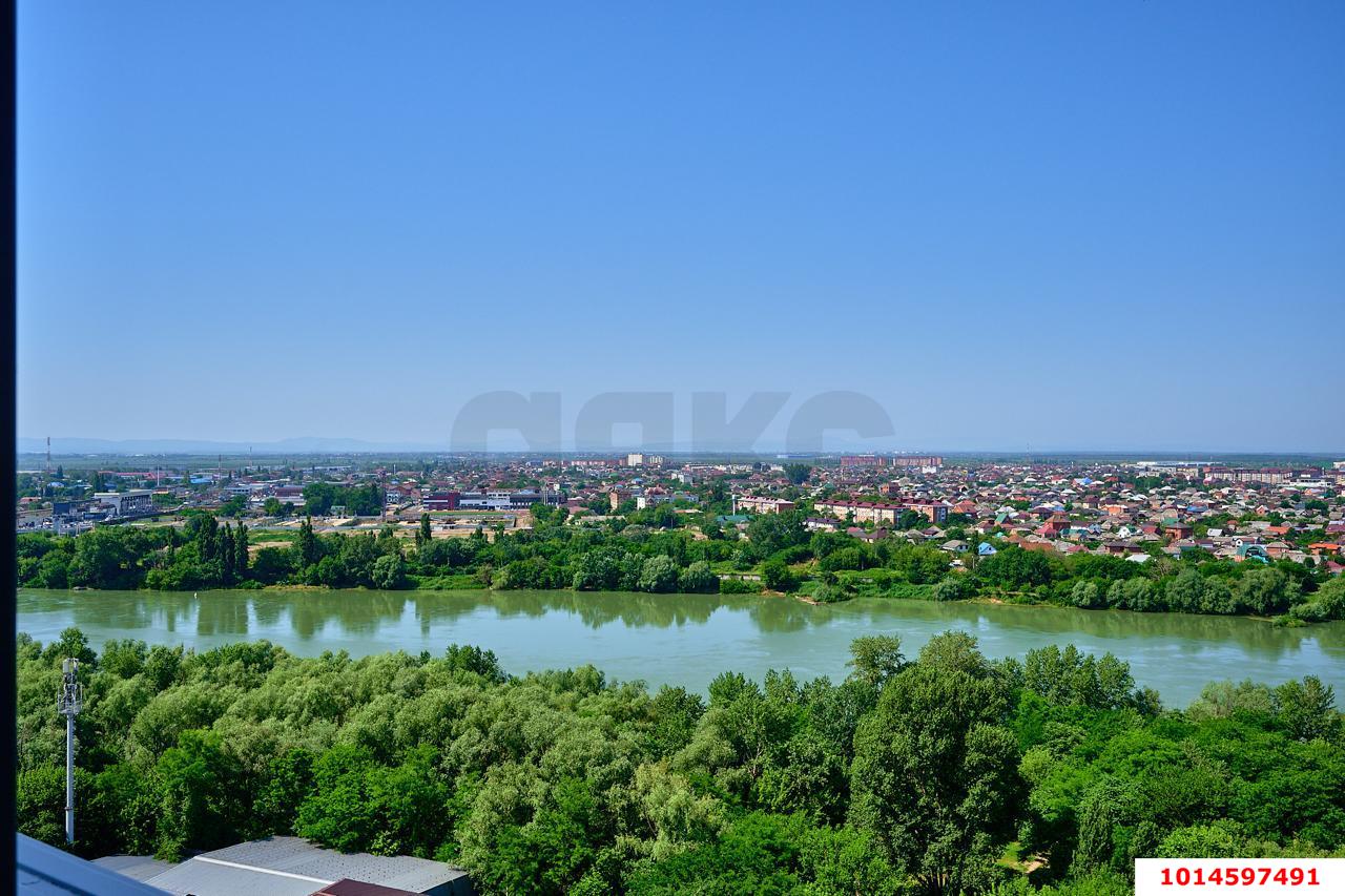 Фото №11: 4-комнатная квартира 121&nbsp;м², 17/18&nbsp;эт. - Краснодар, Западный внутригородской округ, Горогороды, ЖК Береговая-2, мкр. Центральный, ул. Береговая, 2к1