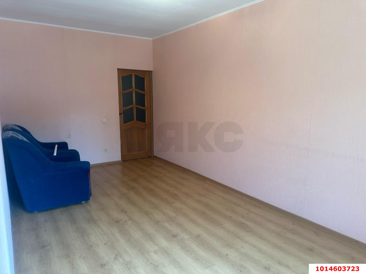 Фото №3: 1-комнатная квартира 45&nbsp;м², 1/3&nbsp;эт. - Краснодар, Прикубанский внутригородской округ, мкр. Сады Калинина, ул. Троицкая, 34