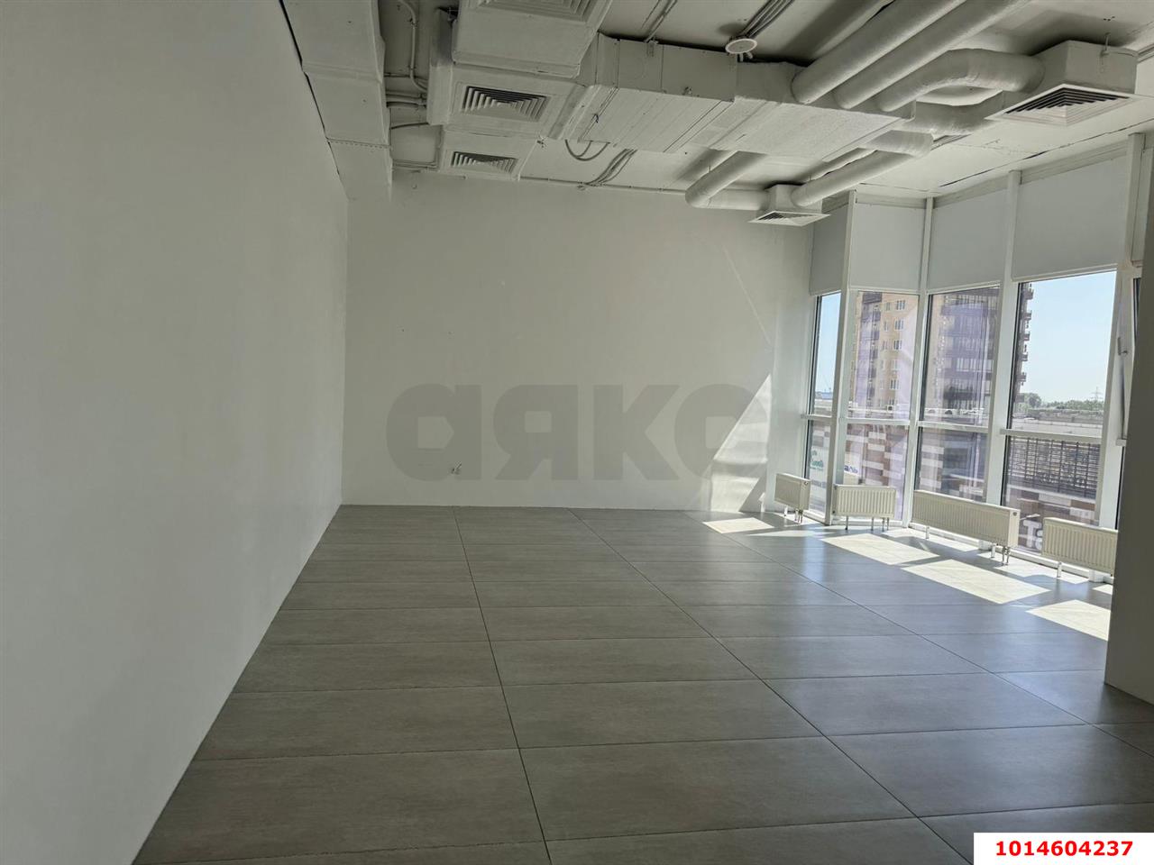 Фото №8: Офисное помещение 60&nbsp;м², 3/8&nbsp;эт. - Краснодар, Западный внутригородской округ, мкр. Центральный, ул. Мира, 1
