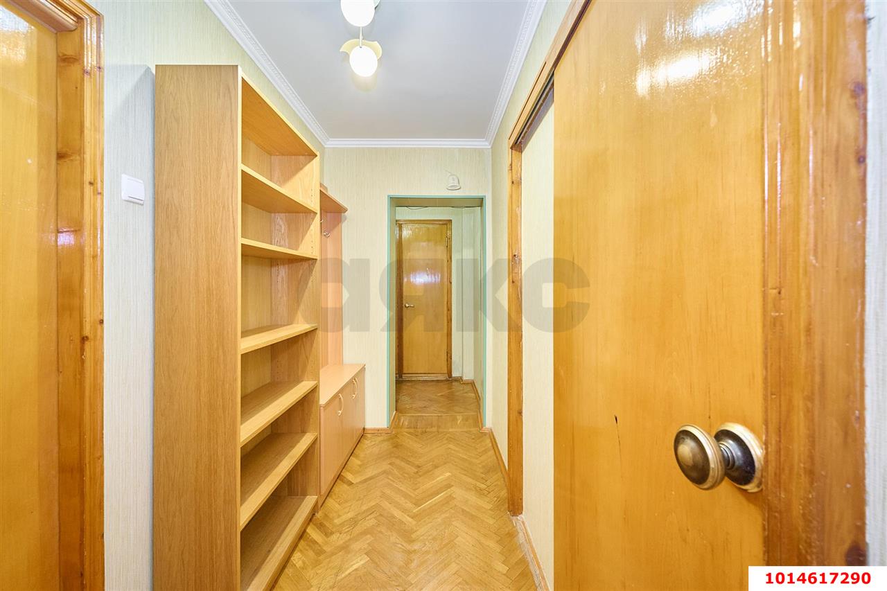 Фото №9: 2-комнатная квартира 51&nbsp;м², 9/10&nbsp;эт. - Краснодар, Западный внутригородской округ, мкр. Юбилейный, пр-кт Чекистов, 16
