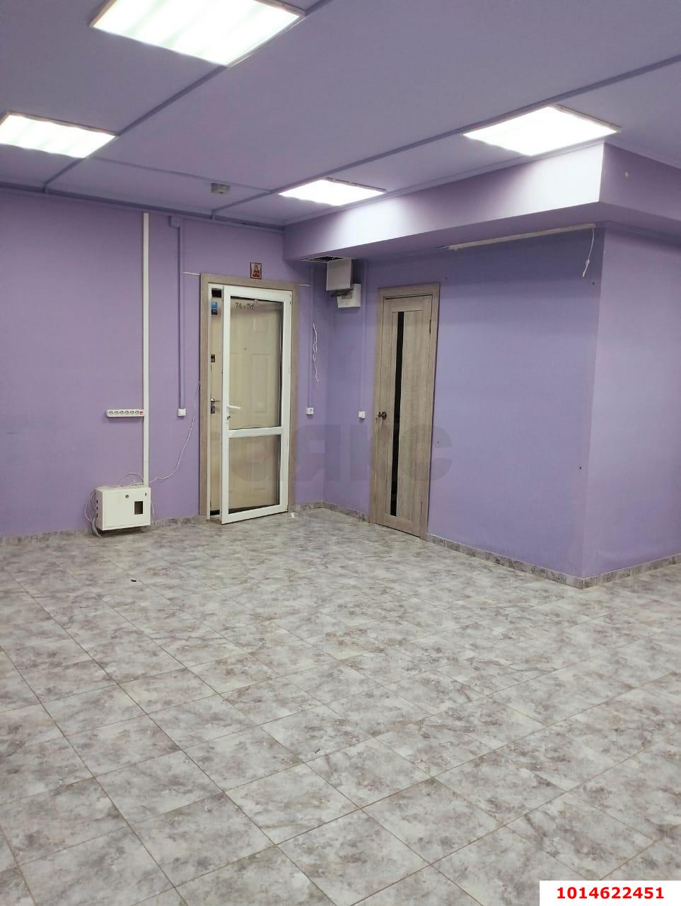 Фото №6: Торговое помещение 49&nbsp;м², 16&nbsp;эт. - Краснодар, Прикубанский внутригородской округ, ж/р Восточный, ул. имени 40-летия Победы, 188