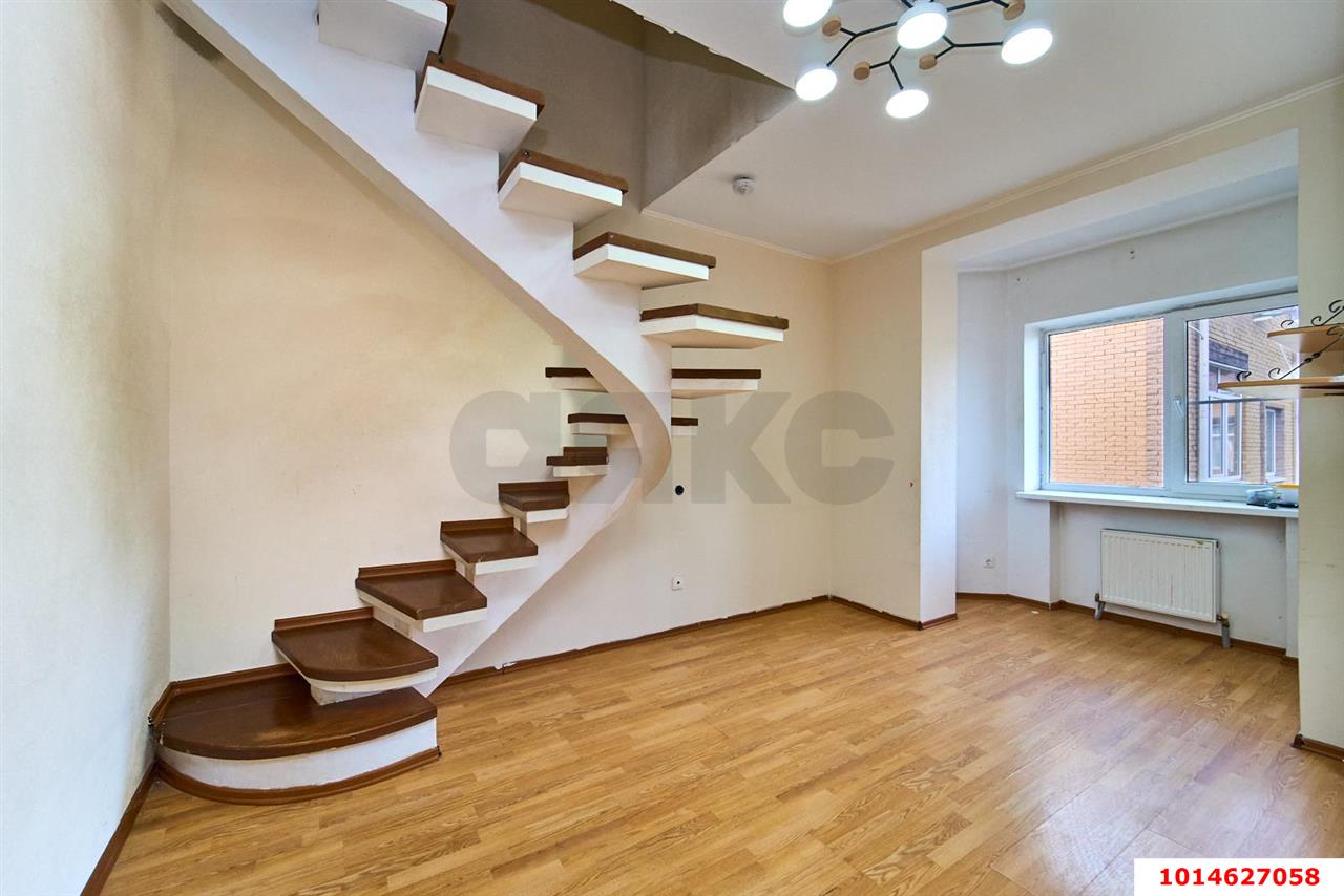 Фото №3: 3-комнатная квартира 88&nbsp;м², 3/4&nbsp;эт. - Краснодар, Прикубанский внутригородской округ, Калинино, мкр. Завод Радиоизмерительных Приборов, ул. Яснополянская, 15