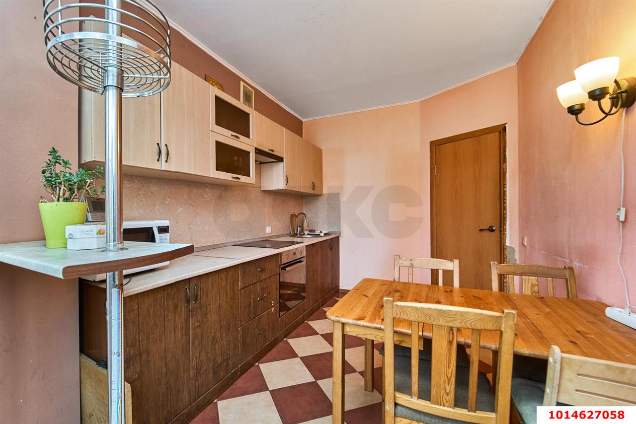 Фото №2: 3-комнатная квартира 88&nbsp;м², 3/4&nbsp;эт. - Краснодар, Прикубанский внутригородской округ, Калинино, мкр. Завод Радиоизмерительных Приборов, ул. Яснополянская, 15