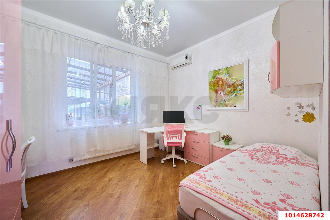 Фото №8: Дом 187&nbsp;м² + 4&nbsp;сот., 2&nbsp;эт. - Краснодар, Карасунский внутригородской округ, ж/р Новознаменский, пр-д 4-й Становой, 9