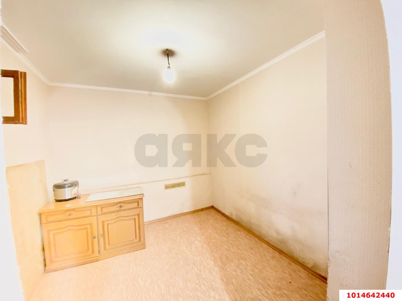 Фото №3: 2-комнатная квартира 55&nbsp;м², 1/2&nbsp;эт. - отделения № 2 СКЗНИИСиВ, мкр. Прикубанский внутригородской округ, ул. Главная, 34