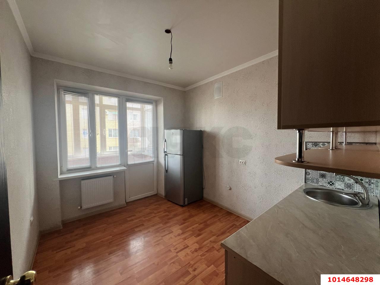 Фото №1: 1-комнатная квартира 42&nbsp;м², 4/7&nbsp;эт. - Краснодар, Прикубанский внутригородской округ, Калинино, мкр. Завод Радиоизмерительных Приборов, пер. Ленинский, 14