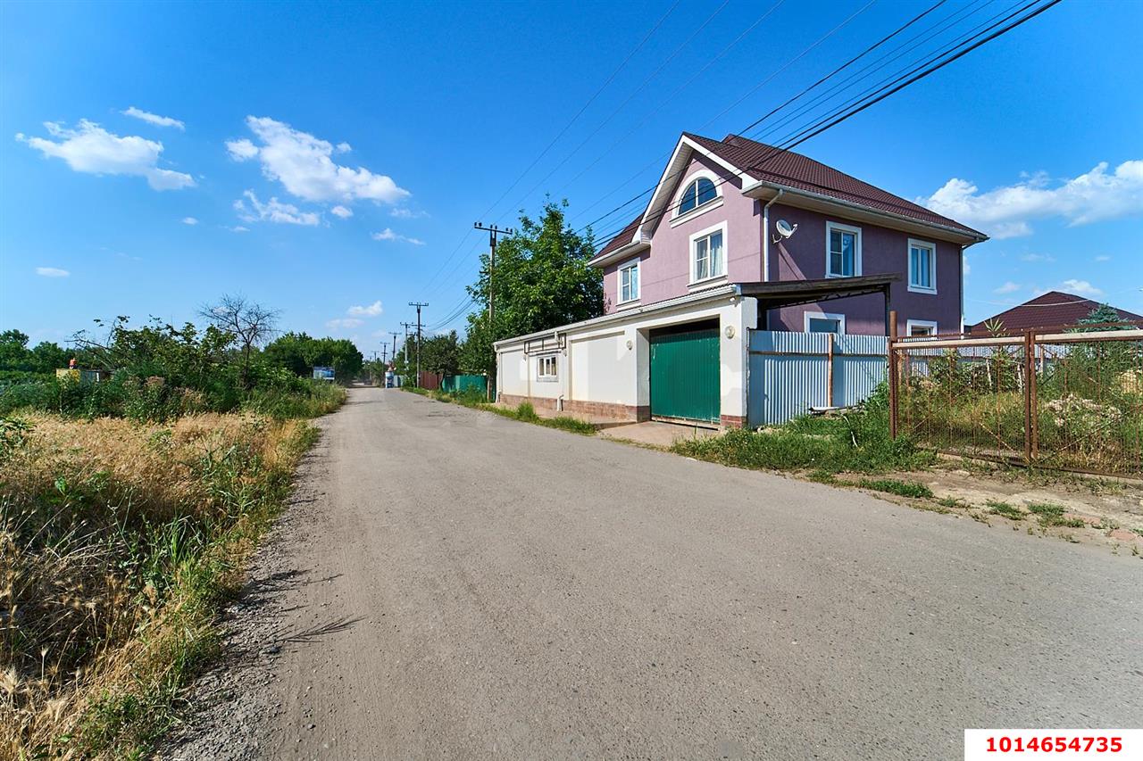 Фото №1: Дом 290&nbsp;м² + 4&nbsp;сот., 2&nbsp;эт. - Виктория, мкр. Прикубанский внутригородской округ, ул. Лесная
