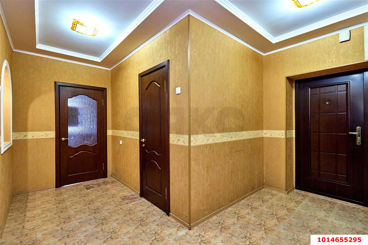 Фото №8: 2-комнатная квартира 73&nbsp;м², 2/6&nbsp;эт. - Краснодар, Западный внутригородской округ, мкр. Фестивальный, ул. Гаражная, 81/9