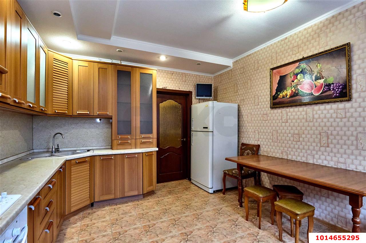 Фото №3: 2-комнатная квартира 73&nbsp;м², 2/6&nbsp;эт. - Краснодар, Западный внутригородской округ, мкр. Фестивальный, ул. Гаражная, 81/9