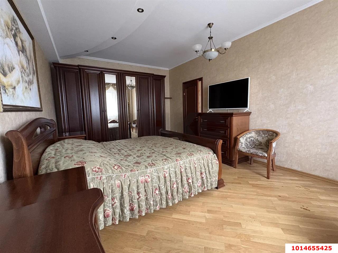 Фото №28: Дом 326&nbsp;м² + 8&nbsp;сот., 2&nbsp;эт. - Краснодар, Прикубанский внутригородской округ, Калинино, мкр. Завод Радиоизмерительных Приборов, ул. Виктора Гришина, 38