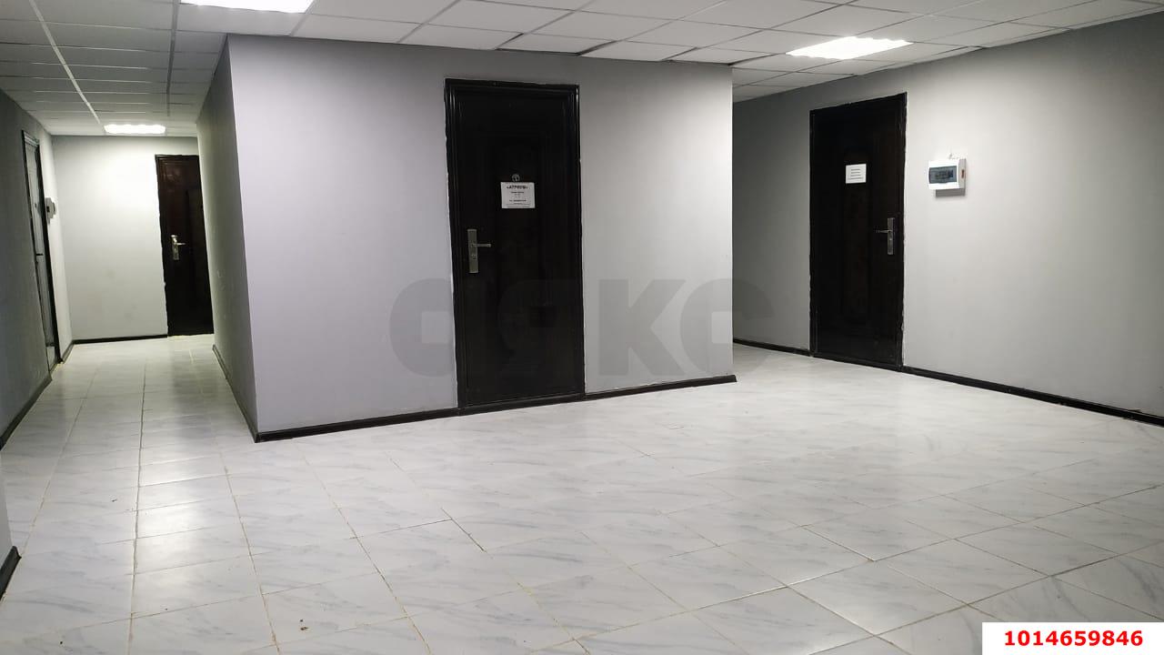 Фото №2: Торговое помещение 62&nbsp;м², 3&nbsp;эт. - Краснодар, Прикубанский внутригородской округ, мкр. Северный, ул. Пригородная, 107