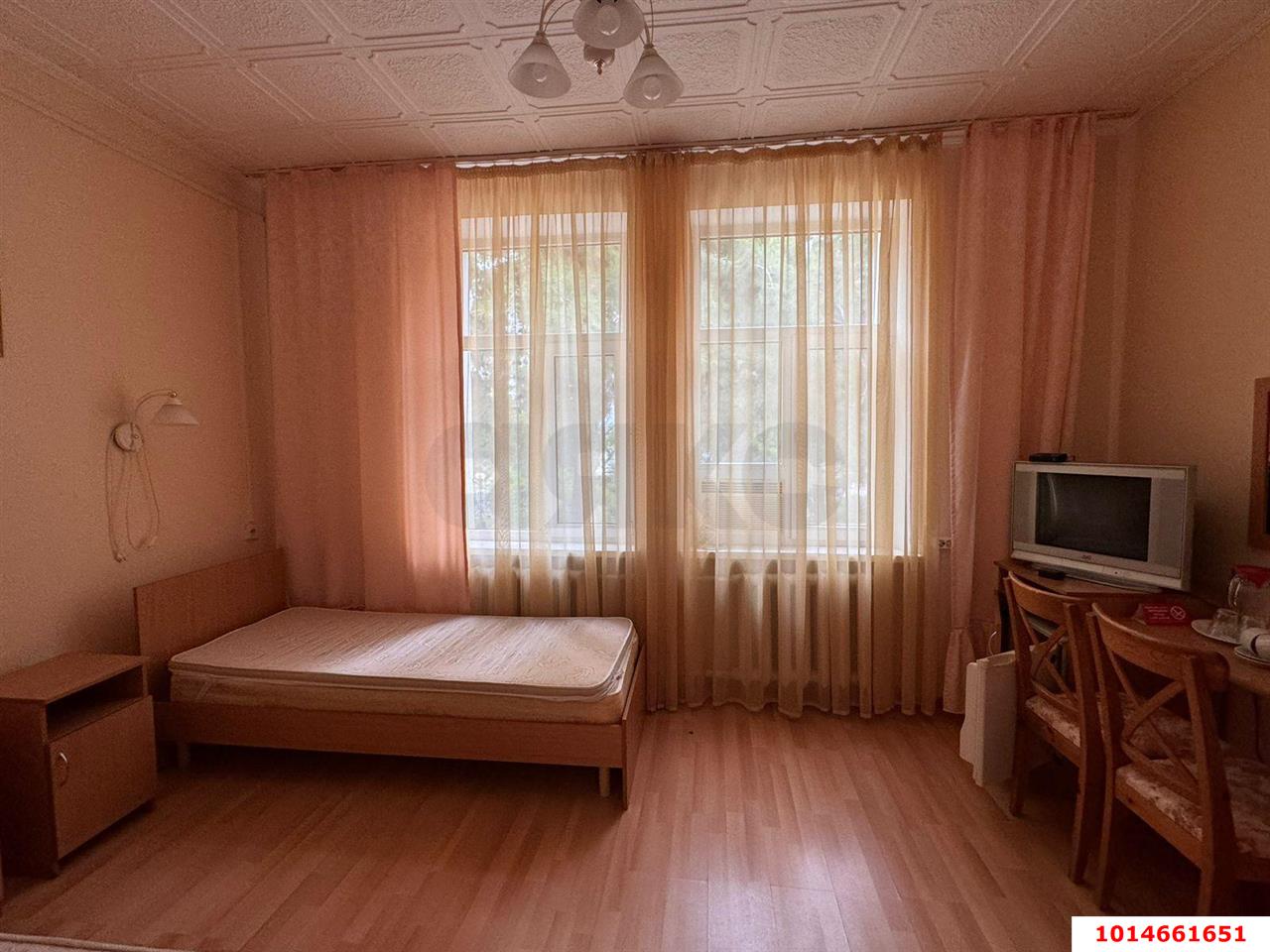 Фото №7: Отдельное здание 1176&nbsp;м², 1/3&nbsp;эт. - Анапа, ул. Ленина, 2
