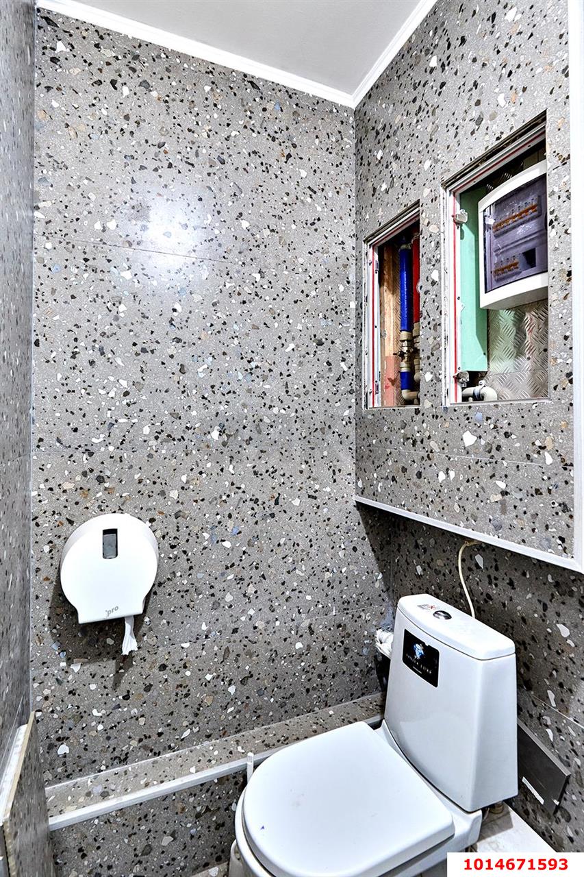 Фото №9: Торговое помещение 165&nbsp;м², 3&nbsp;эт. - Краснодар, Прикубанский внутригородской округ, мкр. Восточно-Кругликовский, ул. Восточно-Кругликовская, 62