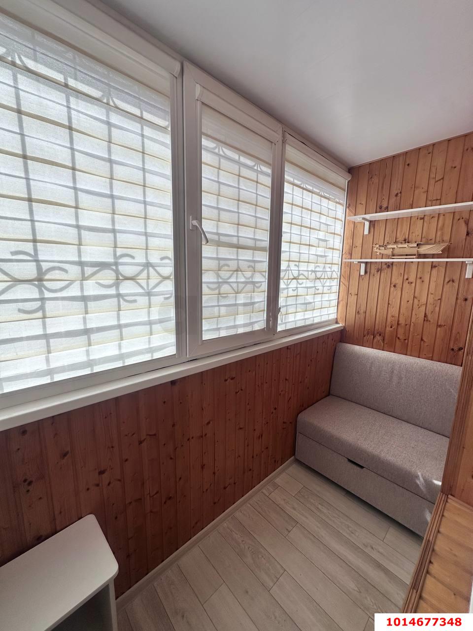 Фото №3: 3-комнатная квартира 70&nbsp;м², 1/5&nbsp;эт. - Краснодар, Прикубанский внутригородской округ, мкр. Молодёжный, ул. 3-я Целиноградская, 10