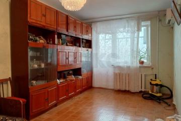 Фото №1: 2-комнатная квартира 42 м², 2/5 эт. - Краснодар, мкр. 40 лет Победы, ул. Колхозная, 82
