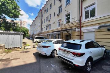 Фото №1: 4-комнатная квартира 125 м², 4/5 эт. - Краснодар, мкр. Завод Измерительных Приборов, ул. Зиповская, 1