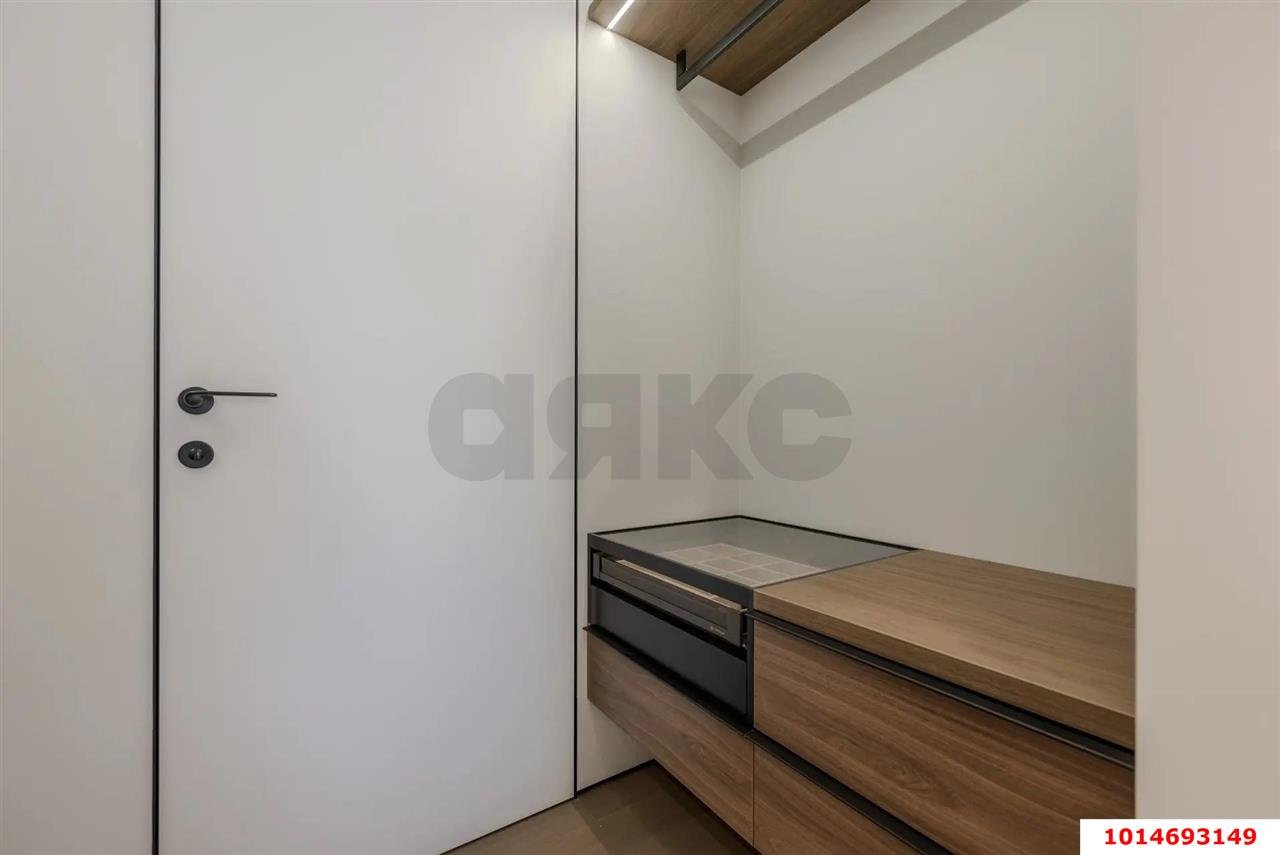 Фото №35: 3-комнатная квартира 177&nbsp;м², 13/16&nbsp;эт. - Сочи, Хостинский, мкр. Светлана, пр-кт Пушкина, 5А