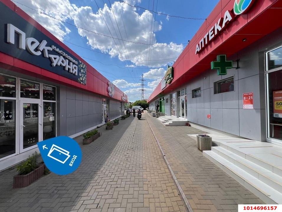 Фото №1: Торговое помещение 90&nbsp;м², 1/1&nbsp;эт. - Краснодар, Прикубанский внутригородской округ, мкр. Краевая Клиническая Больница, ул. Домбайская, 4/2