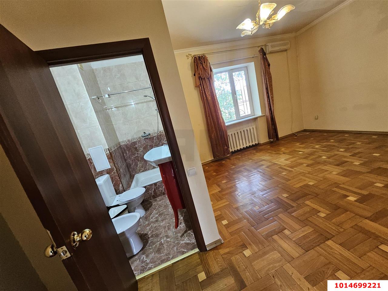 Фото №4: Дом 236&nbsp;м² + 6.16&nbsp;сот., 2&nbsp;эт. - Краснодар, Прикубанский внутригородской округ, мкр. Славянский, ул. имени Панфилова, 3