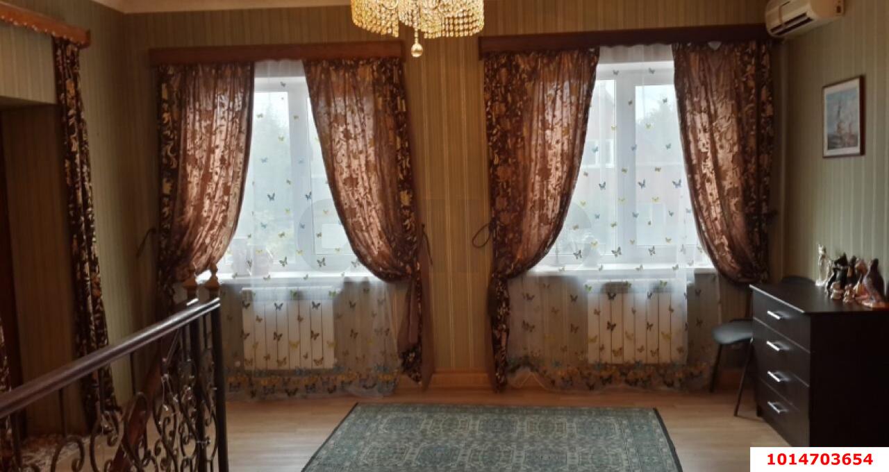 Фото №7: Дом 139&nbsp;м² + 4.6&nbsp;сот., 2&nbsp;эт. - Краснодар, Прикубанский внутригородской округ, мкр. Новый, ул. 3-я Трудовая, 15