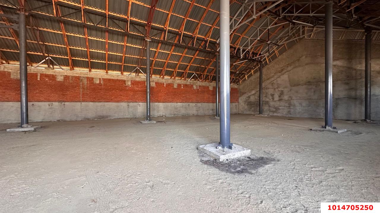 Фото №4: Коммерция 1470&nbsp;м², 1/1&nbsp;эт. - Новотитаровская, ул. Луначарского, 426Д