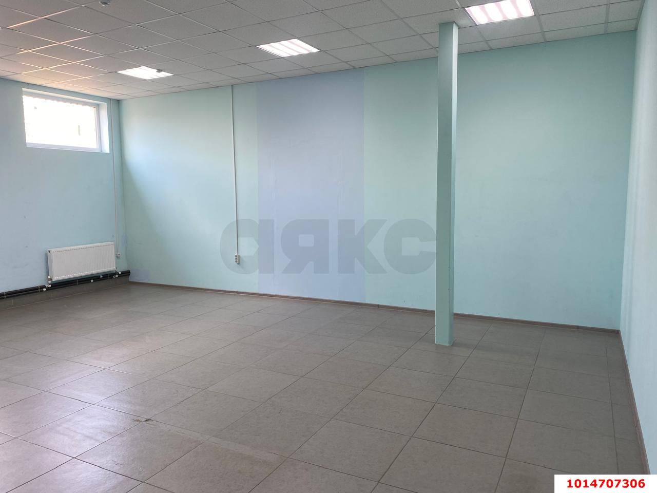 Фото №7: Торговое помещение 305&nbsp;м², 1/3&nbsp;эт. - Краснодар, Прикубанский внутригородской округ, Новый, мкр. Северный, ул. Большевистская, 286/1