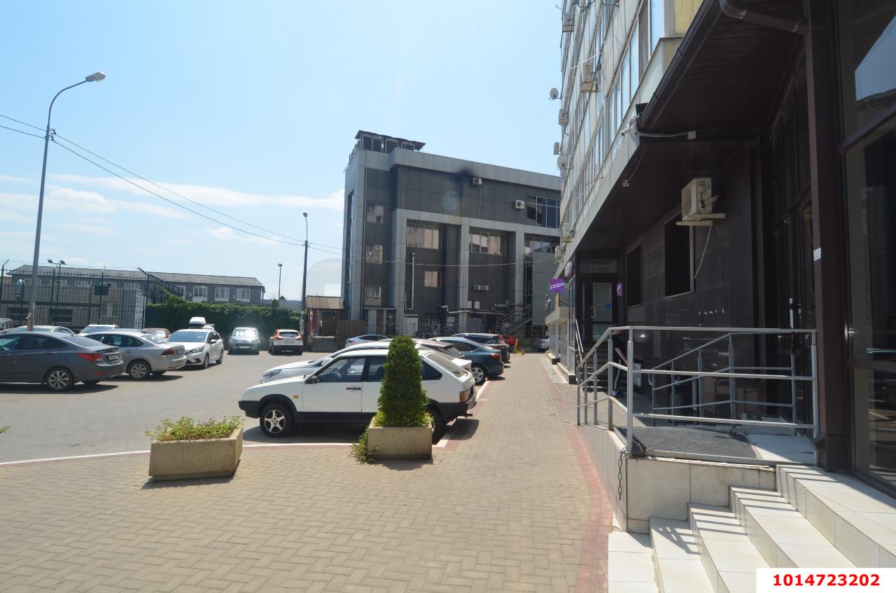 Фото №4: 2-комнатная квартира 72&nbsp;м², 13/14&nbsp;эт. - Краснодар, Прикубанский внутригородской округ, Горхутор, мкр. ЖК Сокольники, ул. имени М.Е. Соколова, 86к2