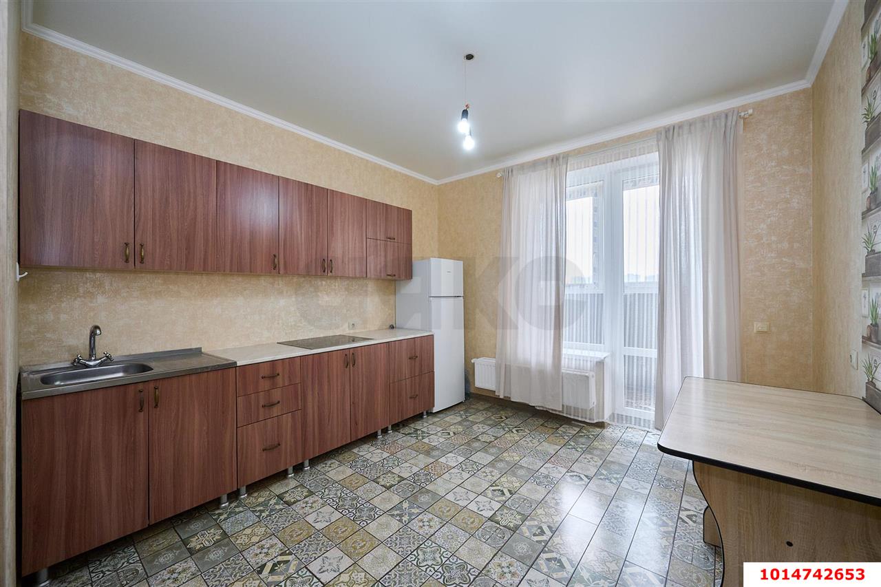 Фото №8: 1-комнатная квартира 50&nbsp;м², 3/21&nbsp;эт. - Краснодар, Карасунский внутригородской округ, жилой комплекс Империал, ж/м Пашковский, ул. Леонида Лаврова, 8к1ск4