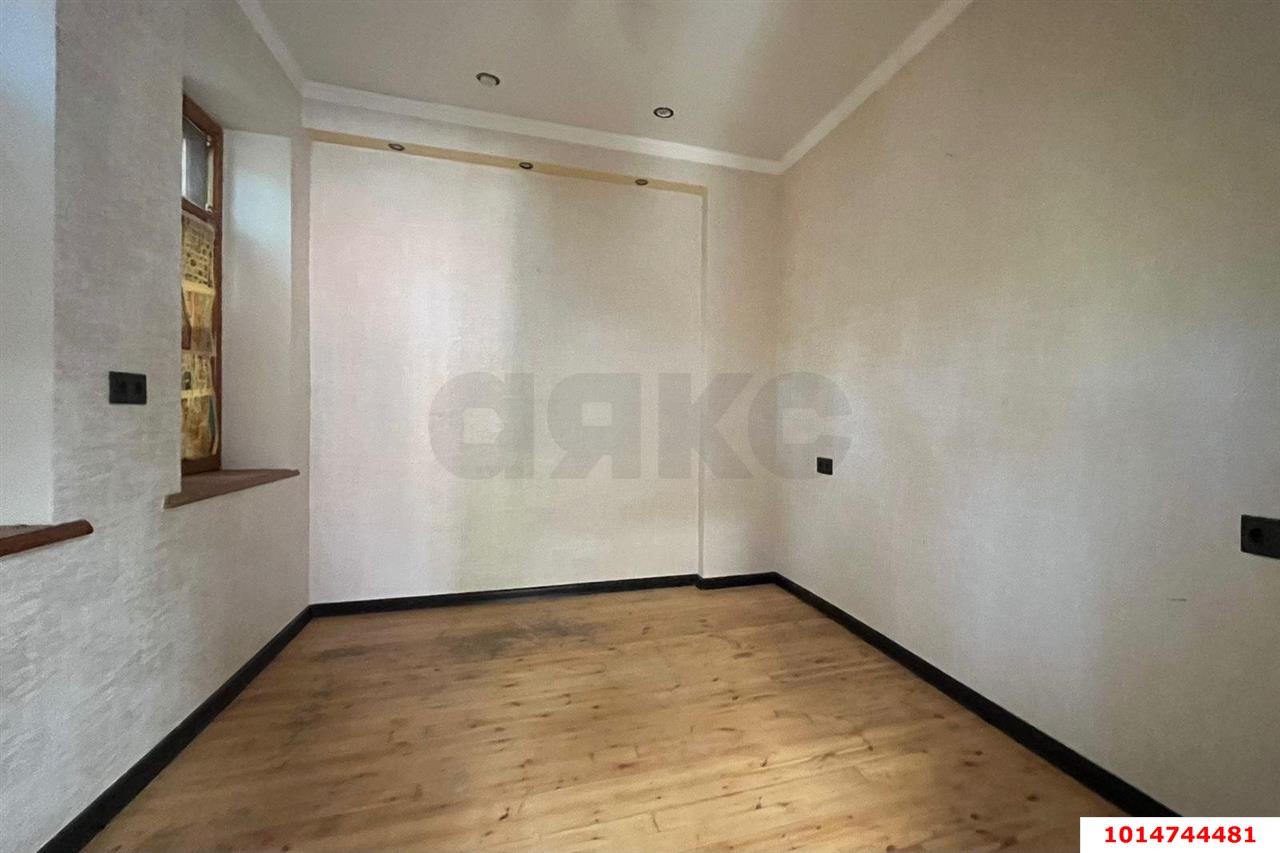Фото №4: 2-комнатная квартира 49&nbsp;м², 1/1&nbsp;эт. - Краснодар, Западный внутригородской округ, мкр. Фестивальный, ул. Фридриха Энгельса, 85