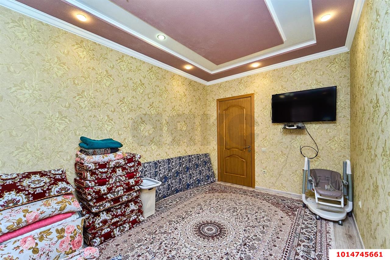 Фото №2: 2-комнатная квартира 70&nbsp;м², 5/5&nbsp;эт. - Краснодар, мкр. Прикубанский внутригородской округ, ул. Кирилла Россинского, 69